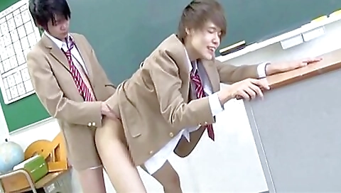 Mihot asian model has sex with her pussy