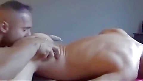 Sexy milf shows off her huge ass